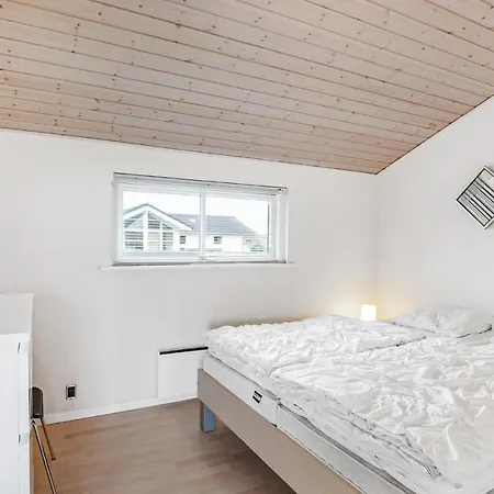 In Sydals With Sauna * Nedre Lysabild